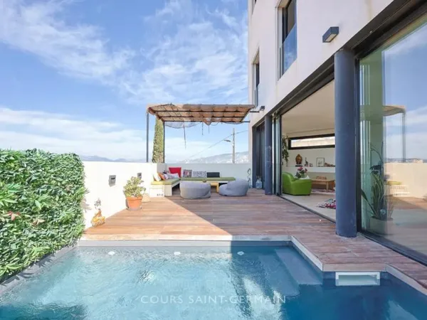 Superbe maison d'architecte vue Bonne Mère