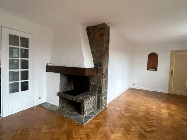 Appartement Aurillac 5 pièce(s) 90 m2