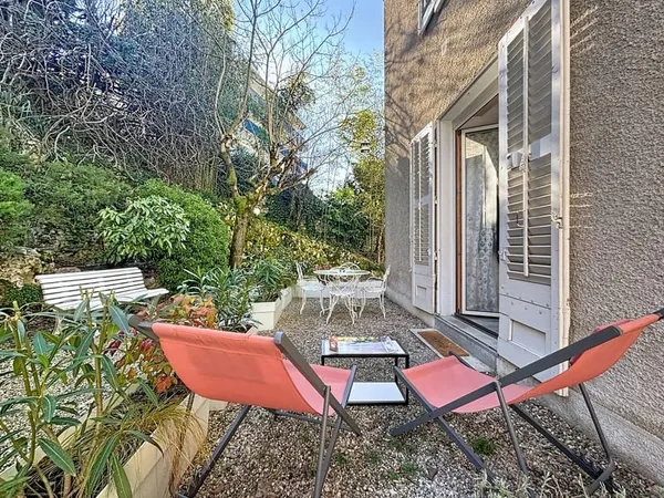 AIX LES BAINS - Studio + Terrasse + Parking