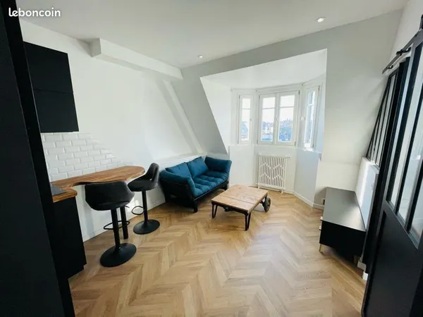 2 pièces meublé - 25 m² - Vue exceptionnelle Sacré-Coeur - Paris 18e