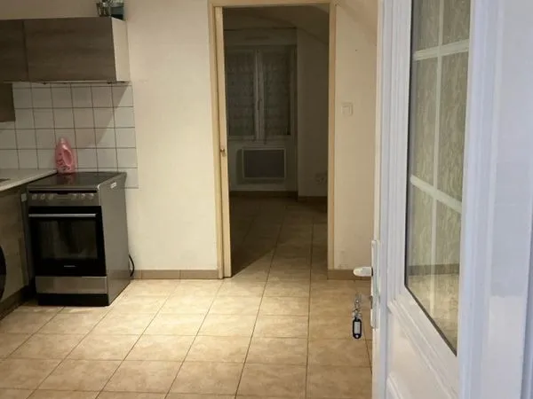 Petit appartement RDC BEDARIEUX
