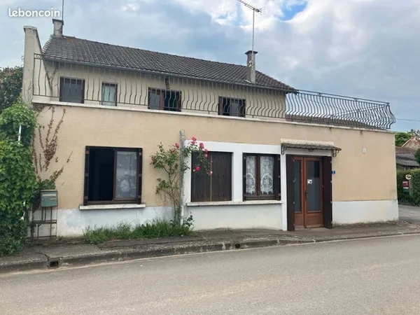 Maison 9 pièces 280 m²