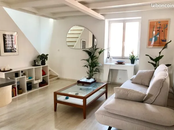Tassin-la-Demi-Lune - Hyper centre | Appartement avec jardin privatif