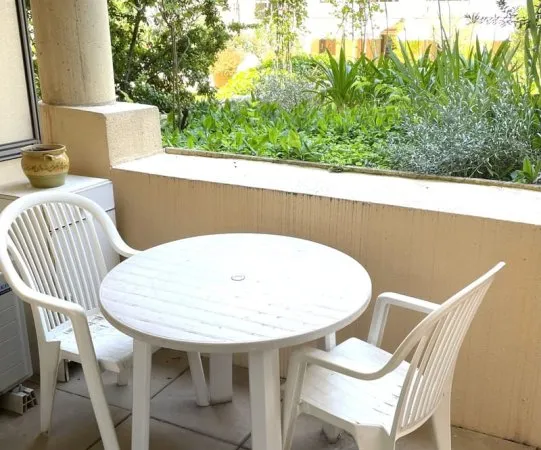 A VENDRE GRAND STUDIO 44M2 / AIX EN PROVENCE HESPERIDES ROY RENE