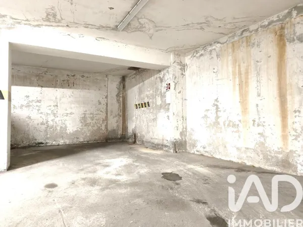 Parking 25 m²