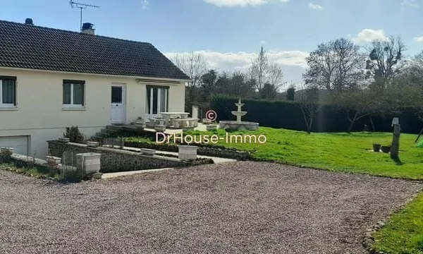 Maison idéalement située entre campagne et ville