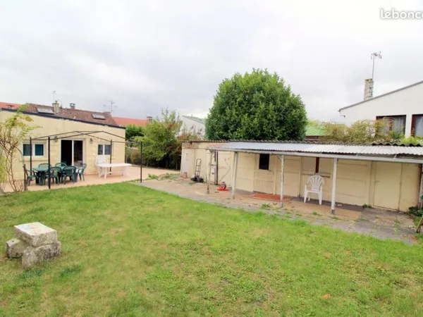 Maison 7 pièces 156 m²