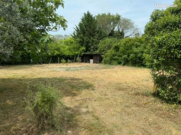 Terrain de loisirs