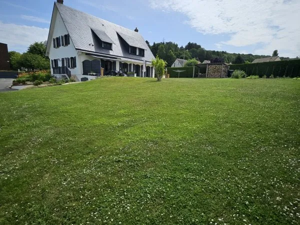 Maison 7 pièces 230 m²