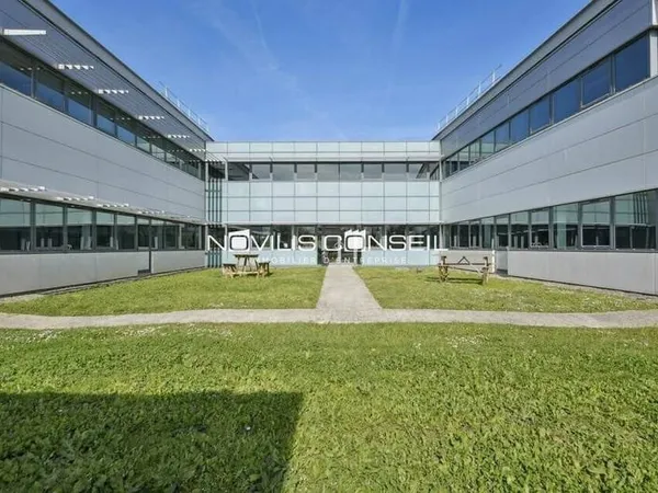 Bureaux 447 m²