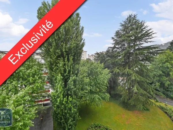 Appartement 4 pièces 82 m²