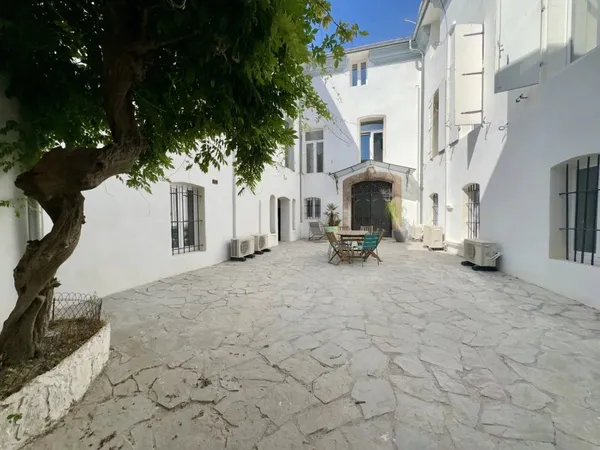 Immeuble Hotel particulier, 6 chambres, 3 salles de bains