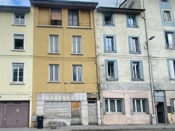 Immeuble 222 m²