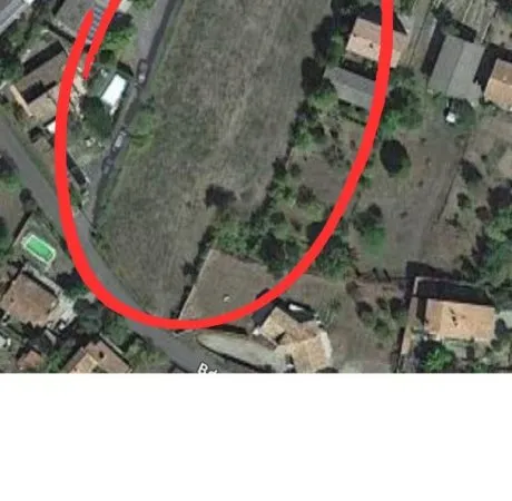 Terrain Constructible Exposé Plein Sud à Cavirac