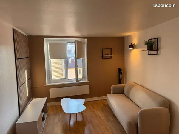 Studio 1 pièce 29 m²