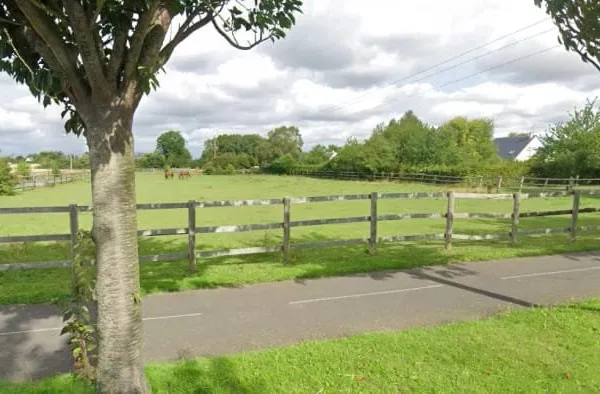 Terrain 517 m²