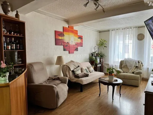 Maison 7 pièces 166 m²