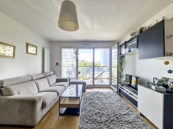 NE PAS RATER ! 3 PIECES NEUF 65 M² + BALCON 5 M² EXPO OUEST AU PIED DU RER E !