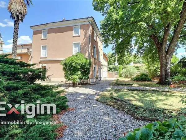 Maison de maitre 26600 Chanos Curson