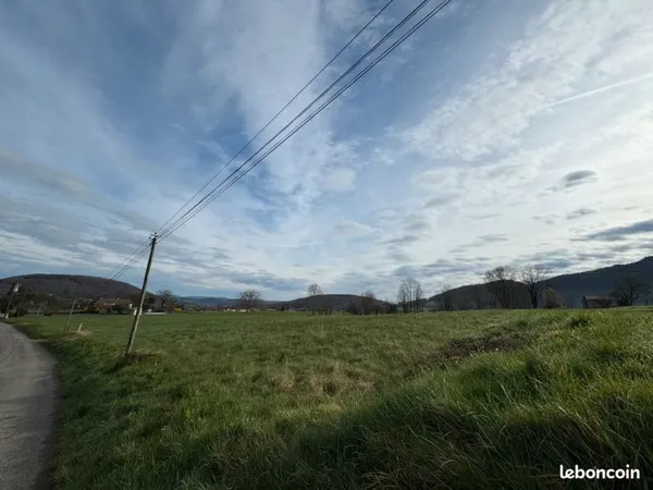 Terrain 4 450 m² - Permis accepté - Projet prêt immédiatement