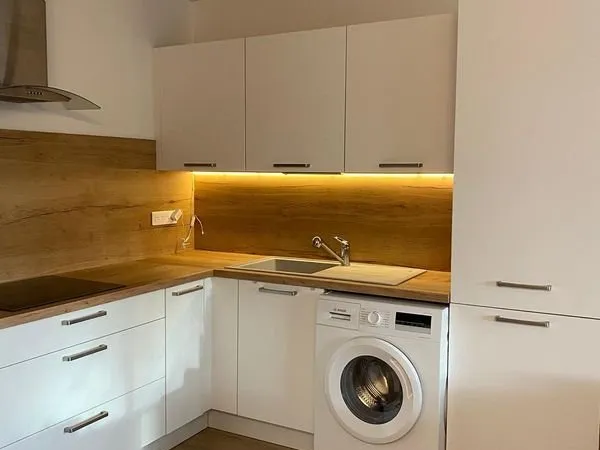 Vente appartement 2 pièces terrasse et place de parking Vaux-Sur-Mer (17640) 174.990