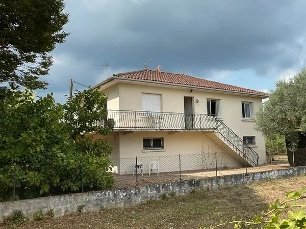 📍Maison 3 chambres + sous-sol complet + terrain 1500 m²
