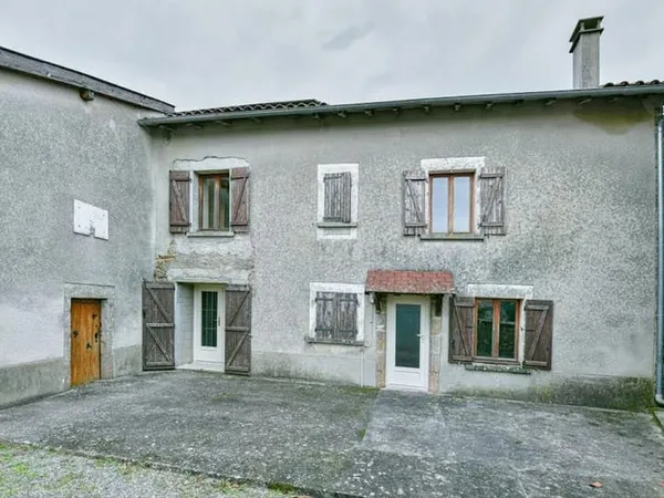 Maison 8 pièces 224 m²