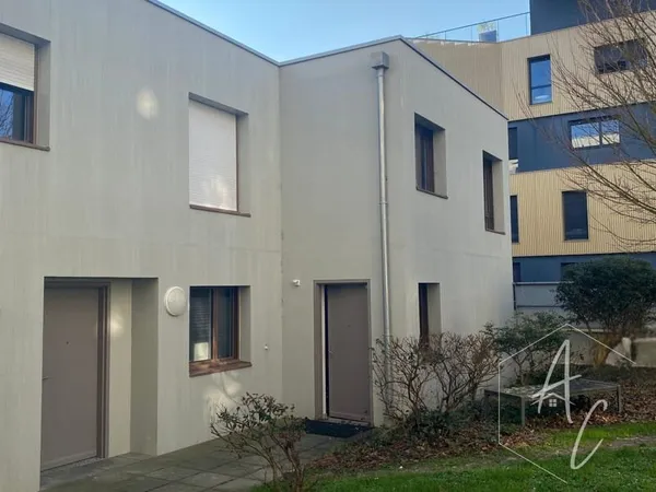 Appartement en duplex, esprit maison