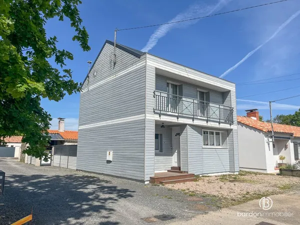 Maison 5 pièces - 3 chambres - Proche du centre-ville de La Garnache