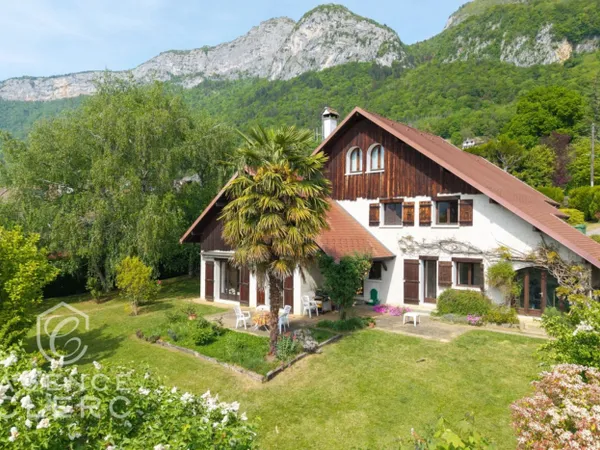 Veyrier du Lac, maison proche commodités