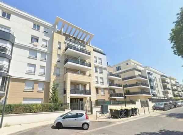 Stationnement Location Romainville   102€