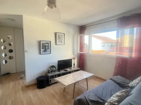 Appartement meublé T2 Reims Courlancy