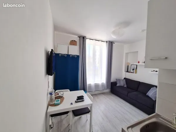 Studio rue Champ de Mars à REIMS