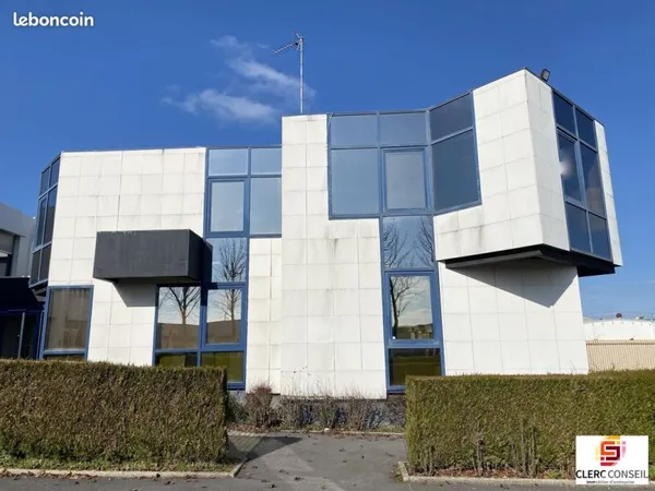 Bureaux 345 m² Évreux
