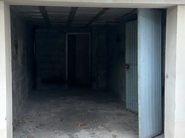 Garage box