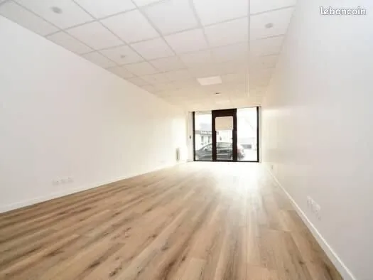 Commerce Location Maubourguet  75m² 550€