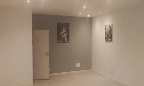 Rodez (Boulevard Laromiguière), Local commercial 34 m² environ, proche commerces et services