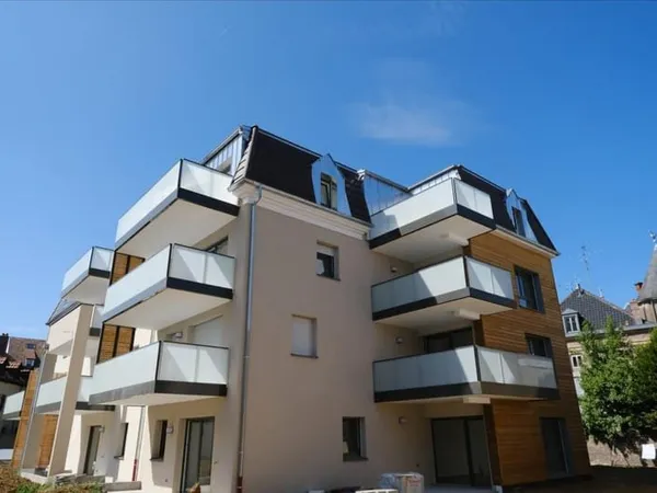 Appartement F5 de 97m² avec Terrasse et Jardin