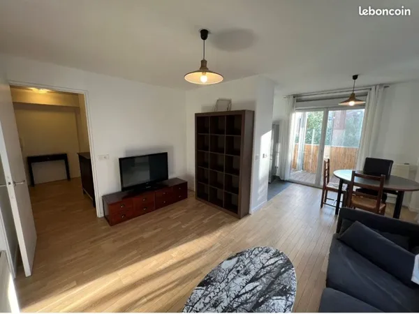 Colocation Appartement meublé 4 pièces à Nanterre-Université,