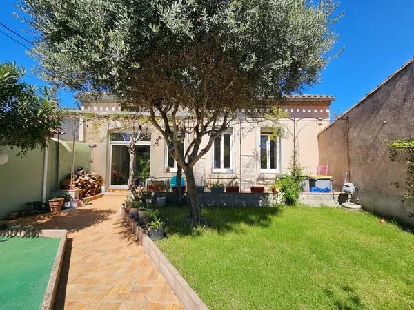 Quartier très recherché - maison 4 chambres avec jardin