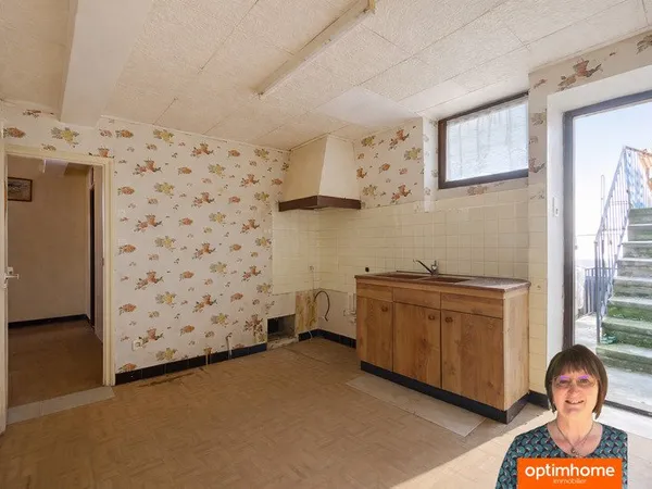 Appartement traversant à vendre 2 pièces NIMES (30 Gard)