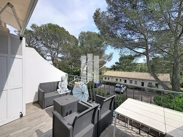 À vendre appartement 2 pièces Saint-Raphaël Boulouris Dern