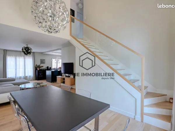 Maison 5 pièces 103 m²