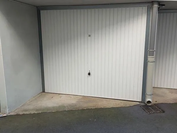 Garage fermé