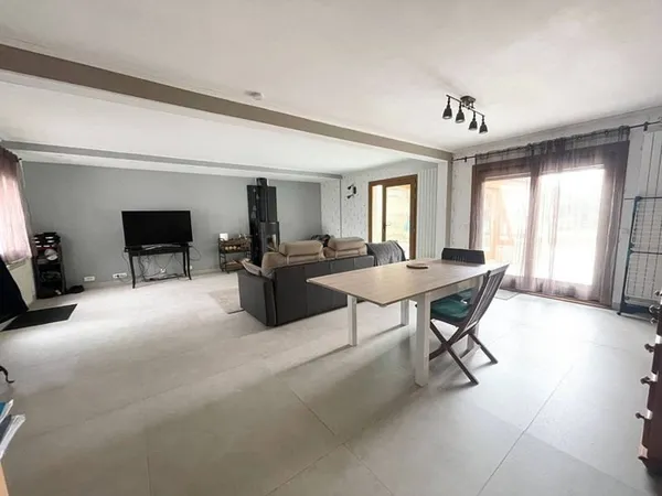 Maison 5 pièces 136 m²