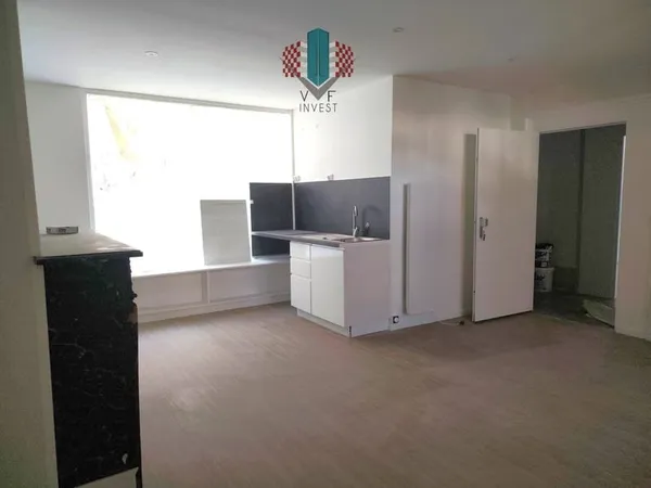 Local commercial, centre ville, 26 m2