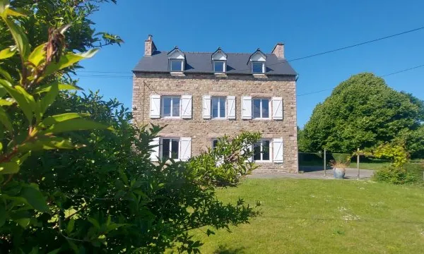 Maison 12 pièces 214 m²