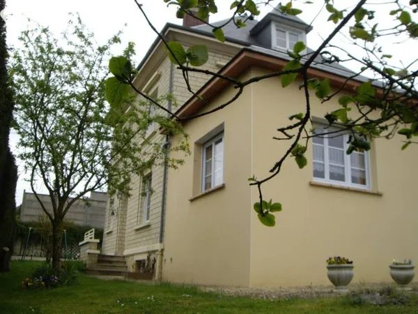 Maison 9 pièces 170 m²