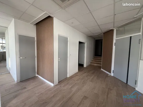 Local commercial 197 m² Orléans