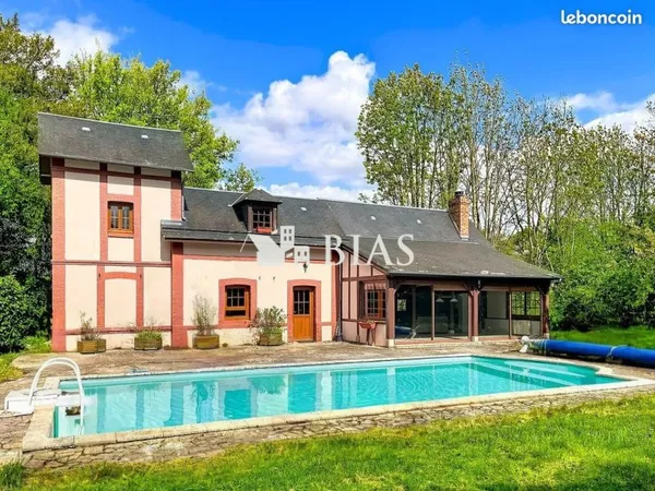 Propriété 5 pièces 106 m²